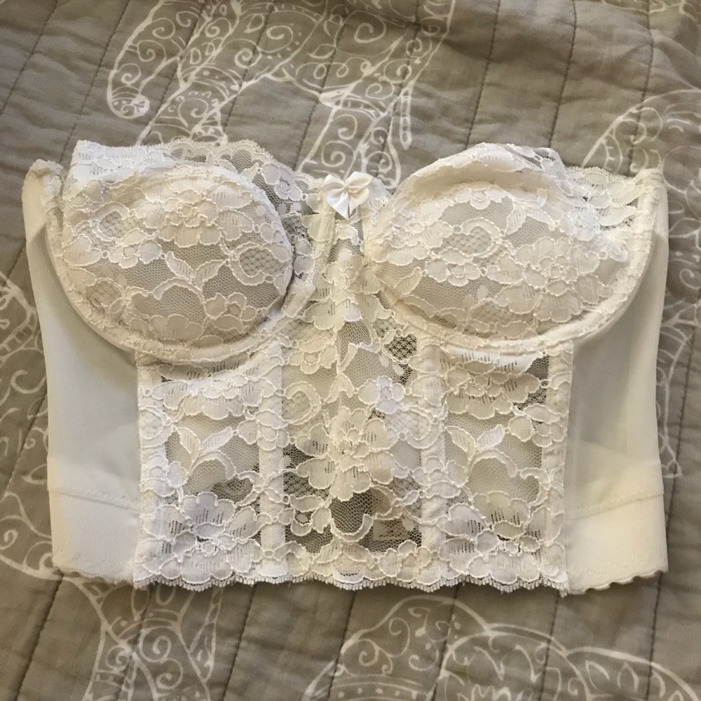 VIctoria’s Secret balconette strapless bra